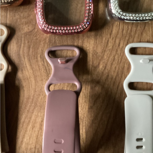 Fitbit Versa 4 Watch Bands & Screen Covers - Picture 2 of 2